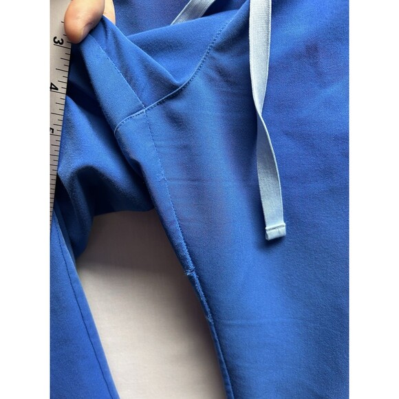 Figs Blue Scrub Set - Picture 11 of 13